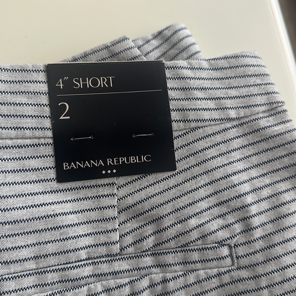 Banana Republic Shorts NWT - Picture 4 of 9